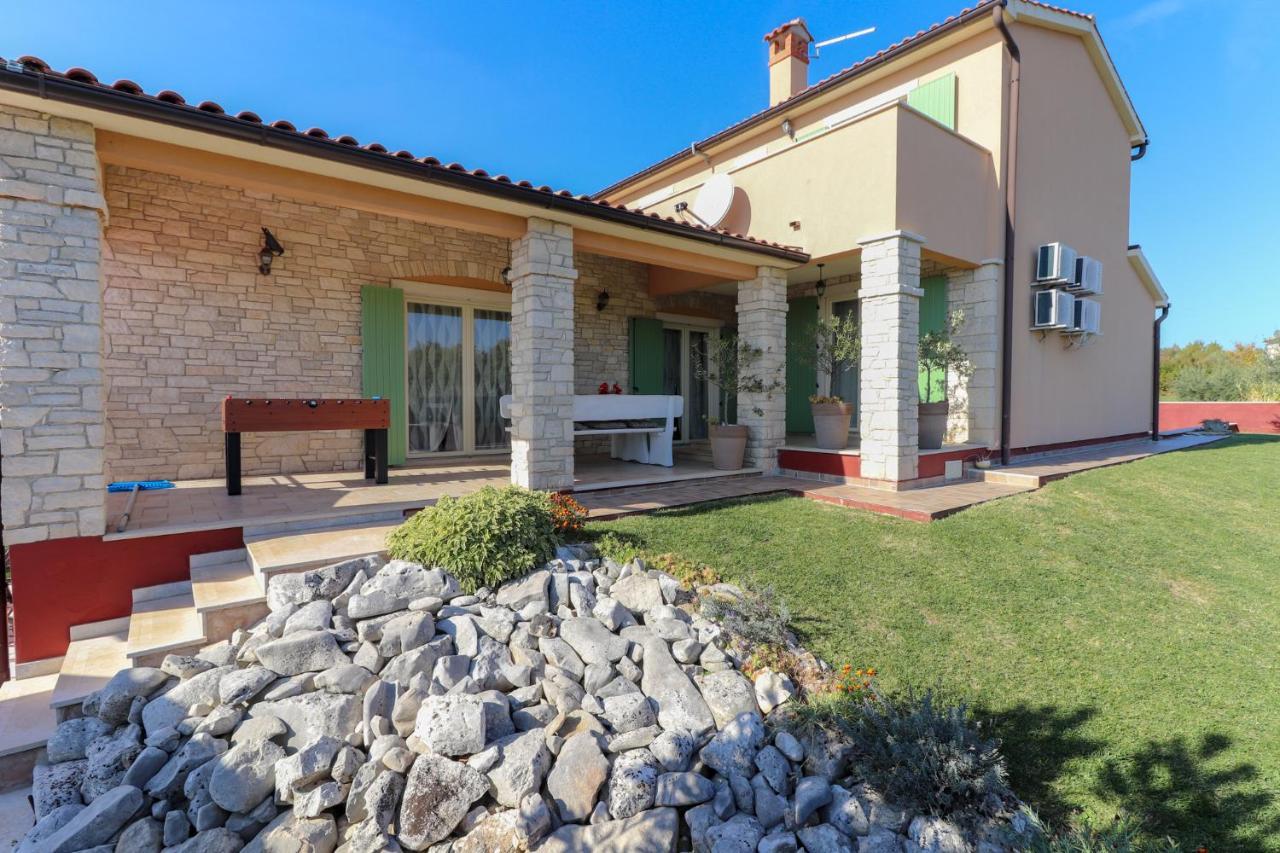 Villa Nona Marija Sveti Lovreč Pazenatički エクステリア 写真
