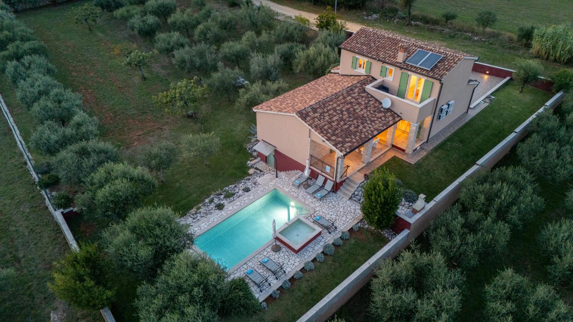 Villa Nona Marija Sveti Lovreč Pazenatički エクステリア 写真